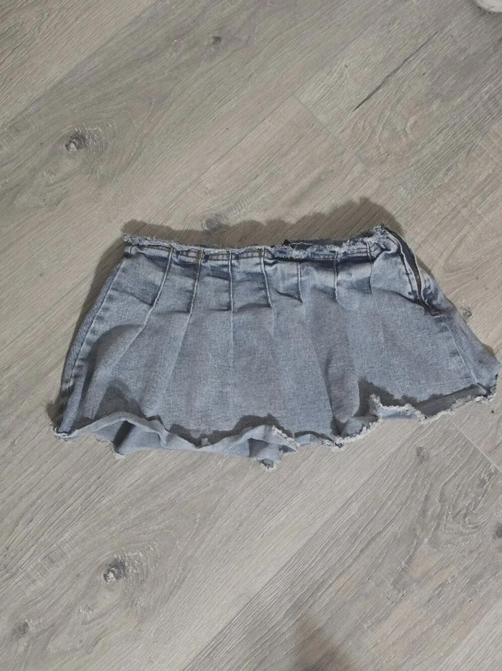refuge pleated denim